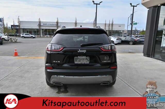 2022 Jeep Cherokee Limited / 4X4 / Auto Start / Power & Heated Leather Seats / Heated Steering Wheel / Sunroof / Adaptive Cruise Control / Lane Departure & Blind Spot Alert / Apple CarPlay & Android Auto / Back Up Camera / Power Liftgate Banglore