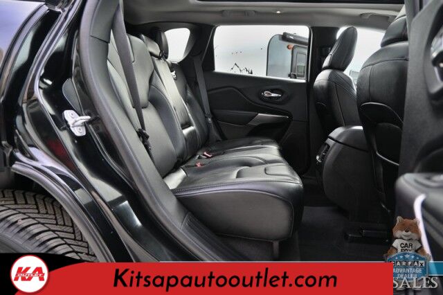 2022 Jeep Cherokee Limited / 4X4 / Auto Start / Power & Heated Leather Seats / Heated Steering Wheel / Sunroof / Adaptive Cruise Control / Lane Departure & Blind Spot Alert / Apple CarPlay & Android Auto / Back Up Camera / Power Liftgate Banglore