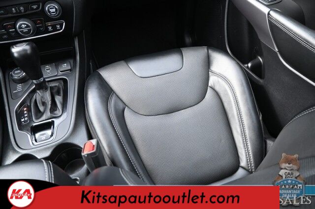 2022 Jeep Cherokee Limited / 4X4 / Auto Start / Power & Heated Leather Seats / Heated Steering Wheel / Sunroof / Adaptive Cruise Control / Lane Departure & Blind Spot Alert / Apple CarPlay & Android Auto / Back Up Camera / Power Liftgate Banglore