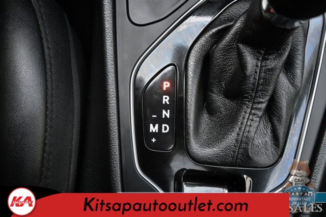 2022 Jeep Cherokee Limited / 4X4 / Auto Start / Power & Heated Leather Seats / Heated Steering Wheel / Sunroof / Adaptive Cruise Control / Lane Departure & Blind Spot Alert / Apple CarPlay & Android Auto / Back Up Camera / Power Liftgate Banglore