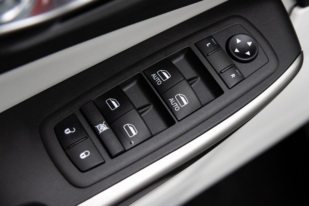 2022 Jeep Cherokee Limited Kenosha WI