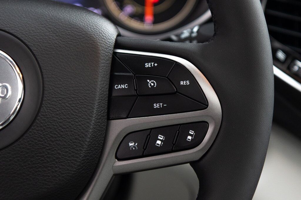 2022 Jeep Cherokee Limited Kenosha WI