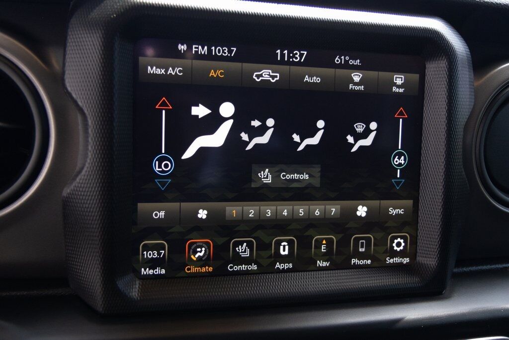 2022 Jeep Gladiator Willys Kenosha WI