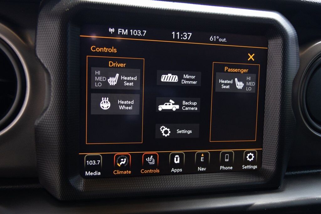 2022 Jeep Gladiator Willys Kenosha WI
