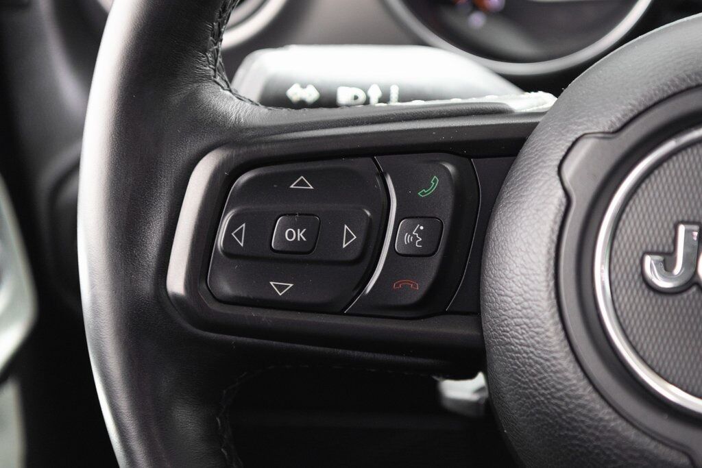 2022 Jeep Gladiator Willys Kenosha WI