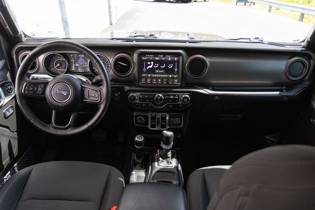 2022 Jeep Gladiator Willys Kenosha WI