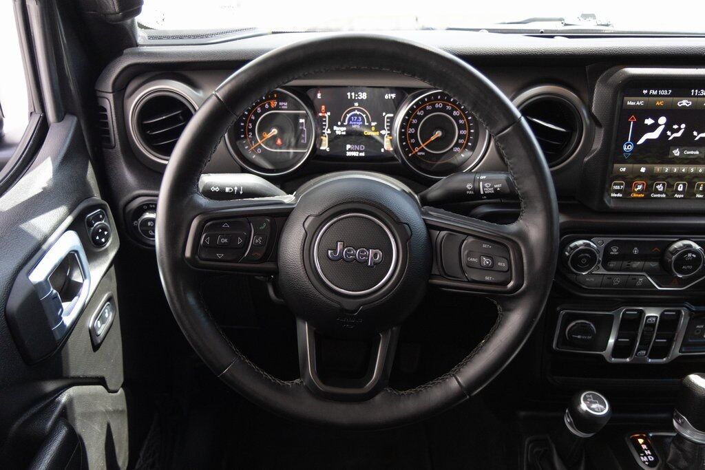 2022 Jeep Gladiator Willys Kenosha WI