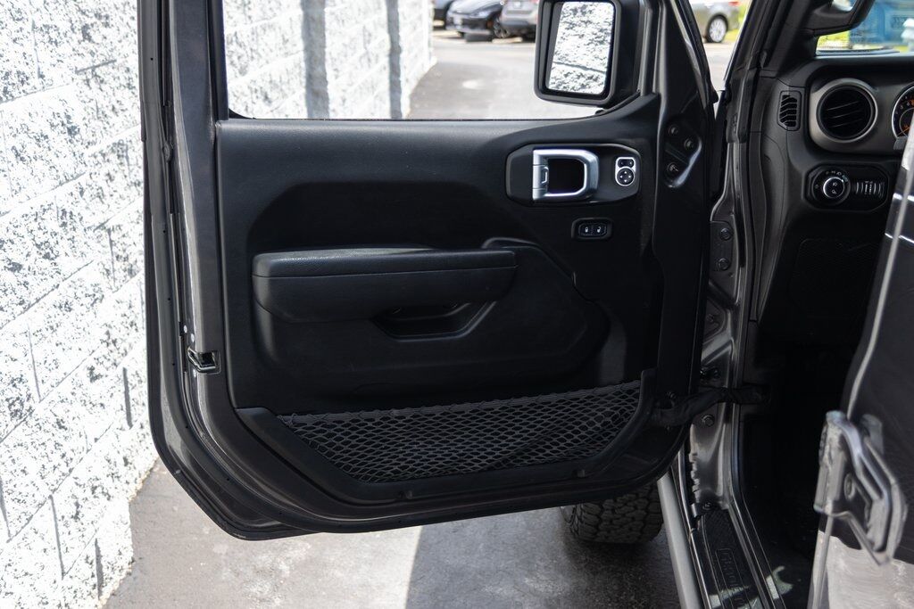 2022 Jeep Gladiator Willys Kenosha WI