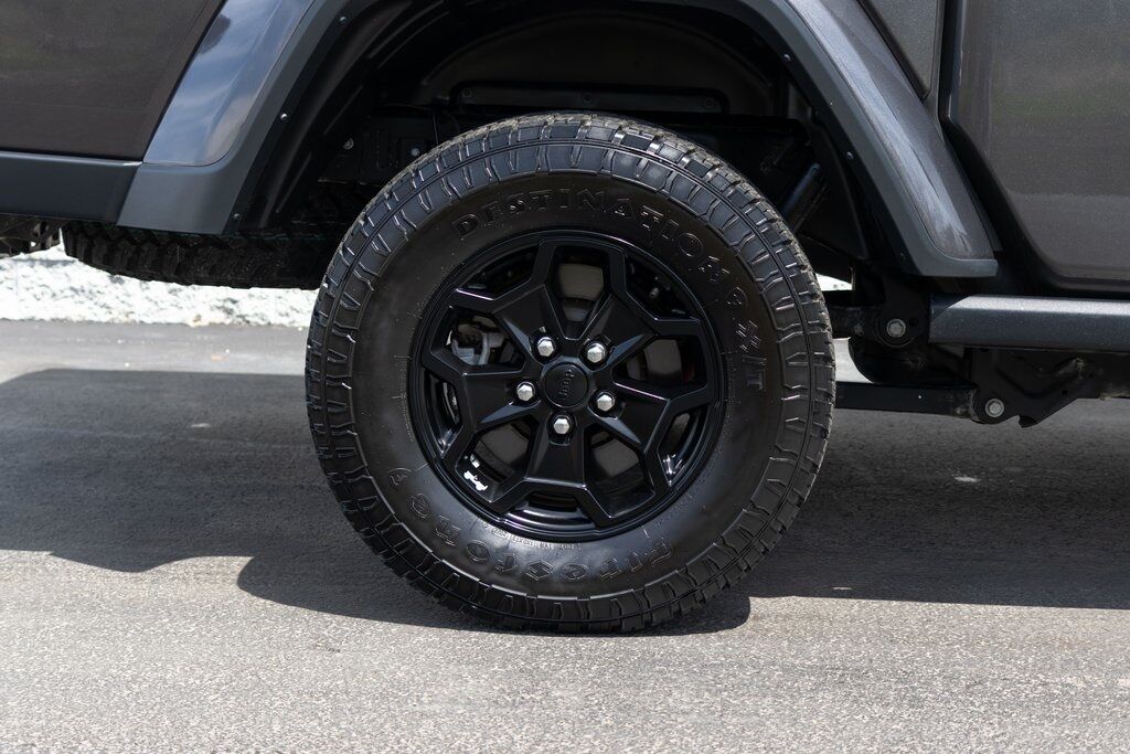 2022 Jeep Gladiator Willys Kenosha WI