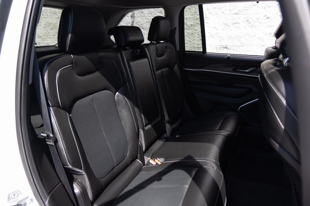 2022 Jeep Grand Cherokee 4xe Kenosha WI