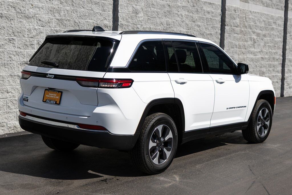 2022 Jeep Grand Cherokee 4xe Kenosha WI