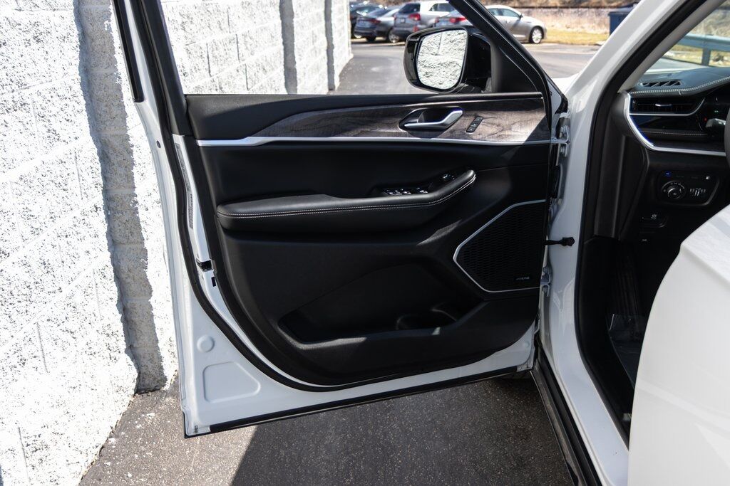 2022 Jeep Grand Cherokee 4xe Kenosha WI