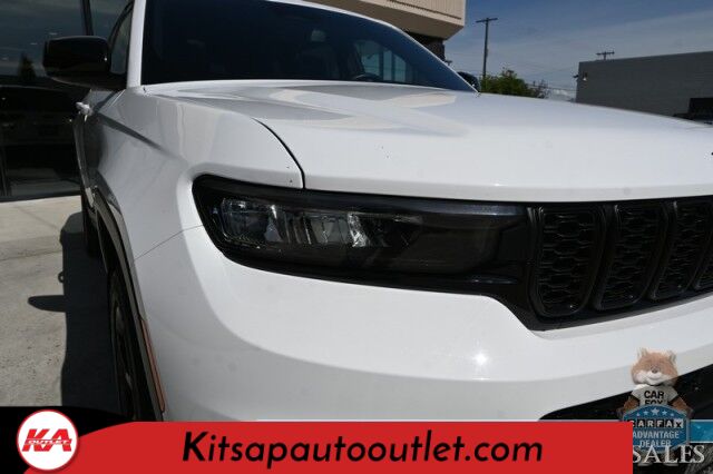 2022 Jeep Grand Cherokee L Altitude Banglore