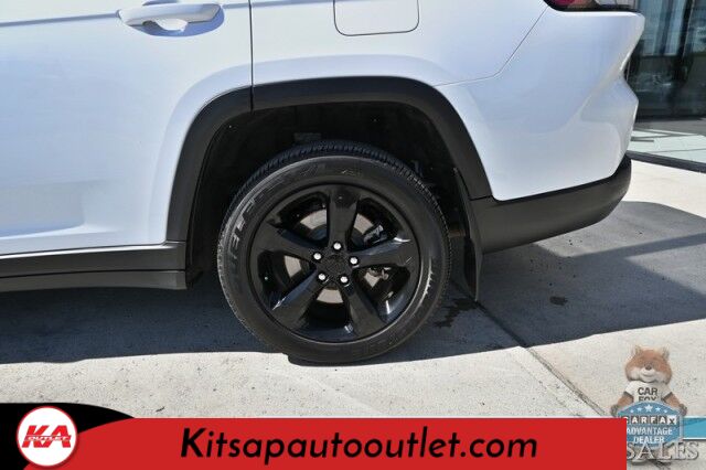 2022 Jeep Grand Cherokee L Altitude Banglore