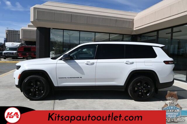 2022 Jeep Grand Cherokee L Altitude Banglore