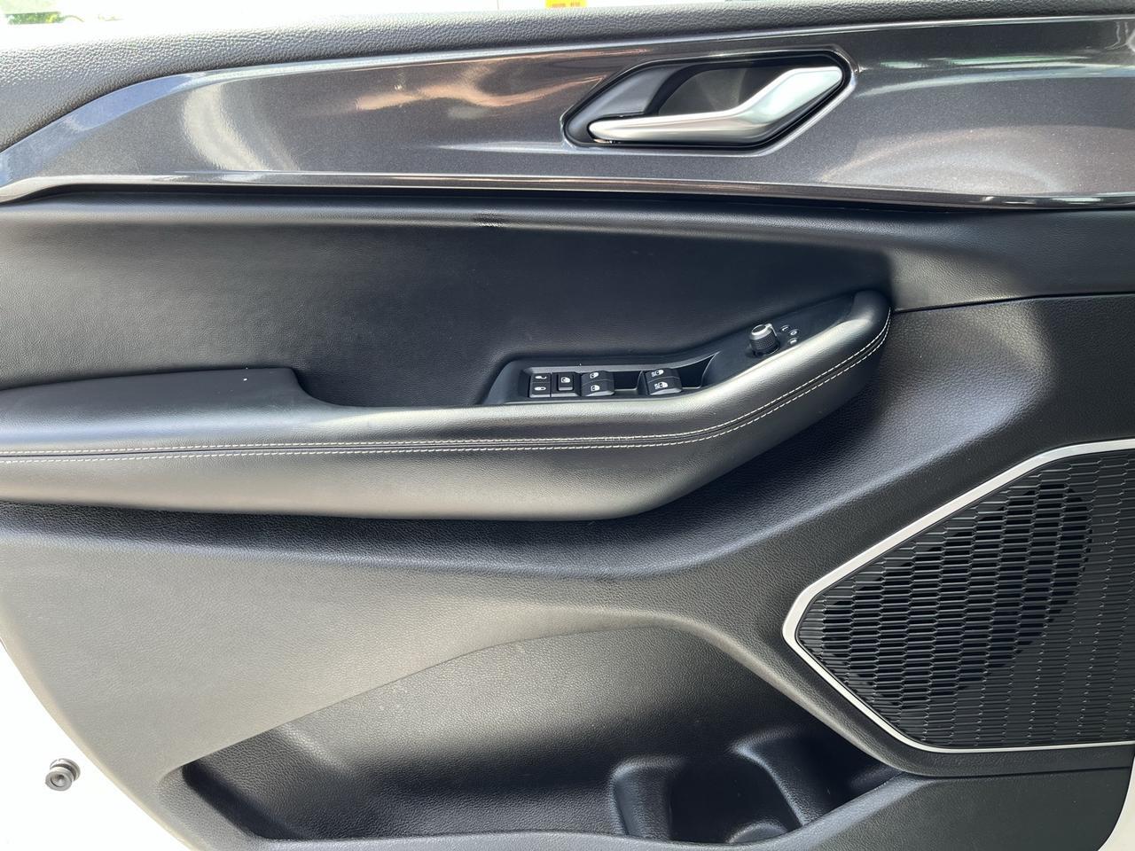 2022 Jeep Grand Cherokee L Altitude Glen Burnie MD