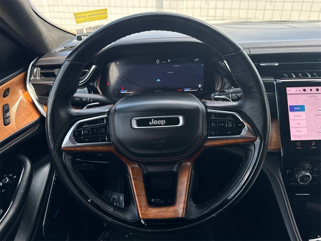 2022 Jeep Grand Cherokee L Summit Quincy MA