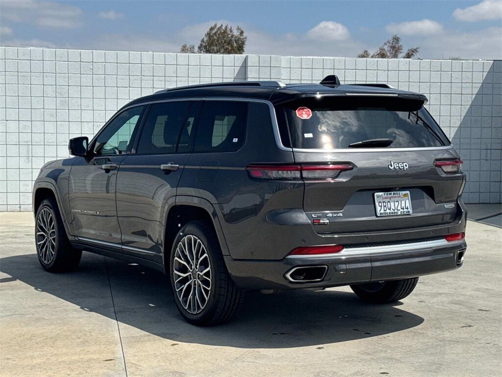 2022 Jeep Grand Cherokee L Summit Quincy MA