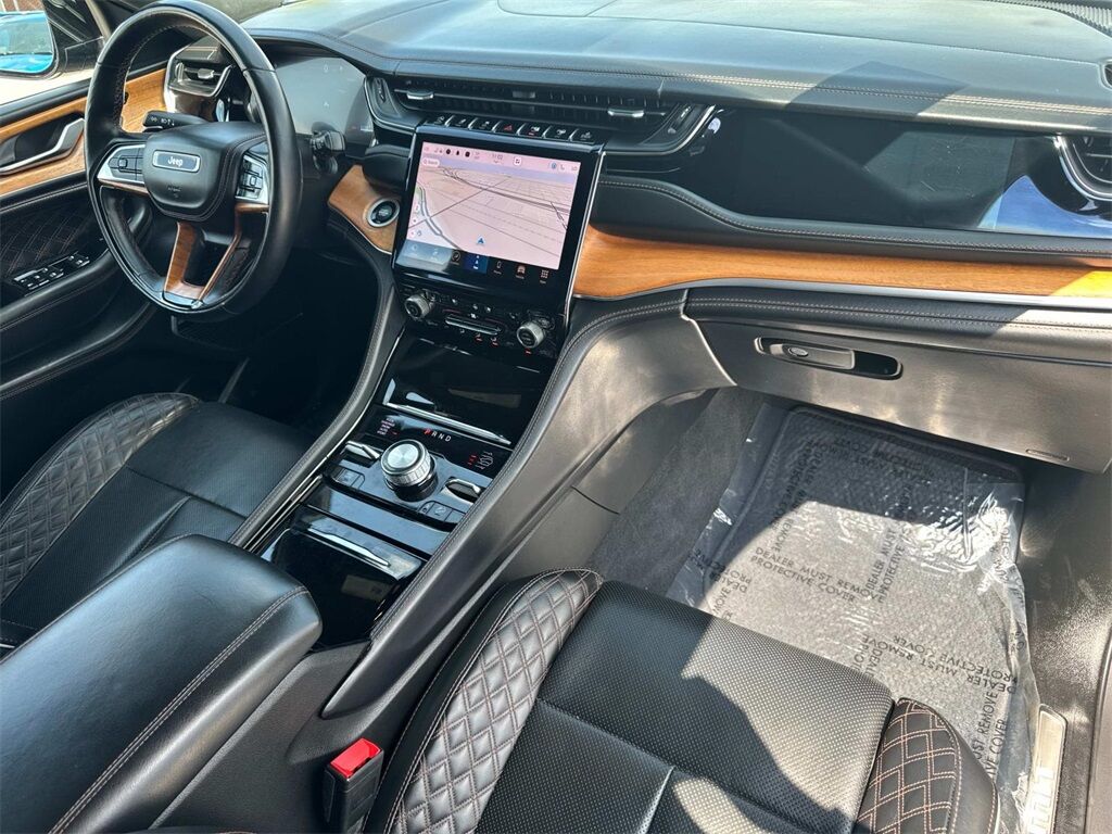 2022 Jeep Grand Cherokee L Summit Quincy MA