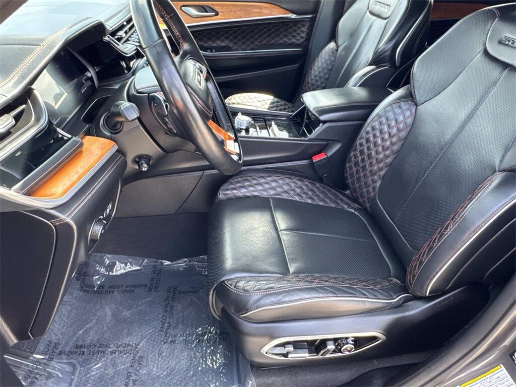 2022 Jeep Grand Cherokee L Summit Quincy MA