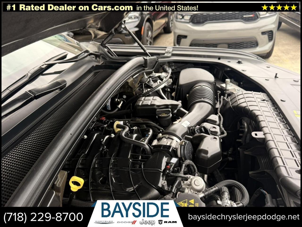 2022 Jeep Grand Cherokee Laredo Bayside NY