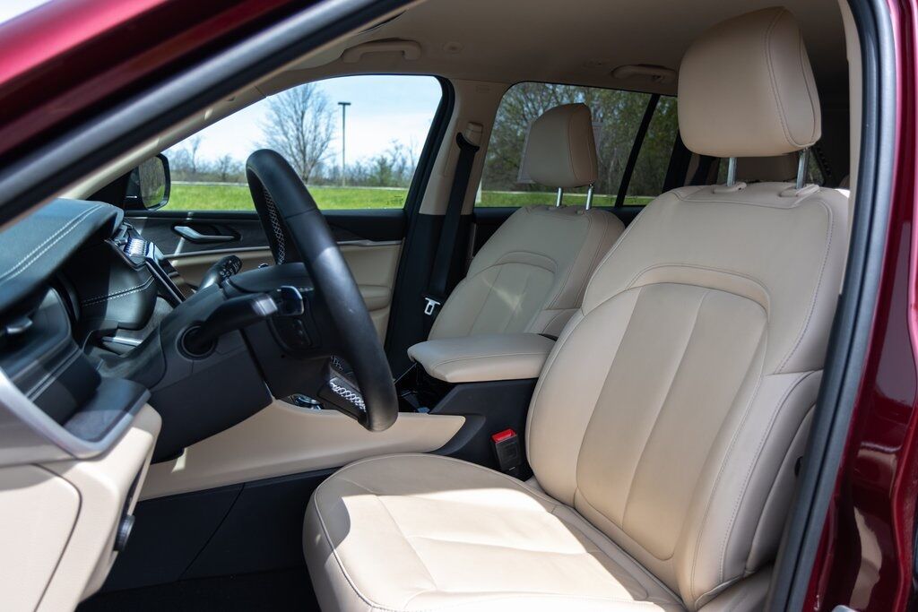 2022 Jeep Grand Cherokee Limited Racine WI