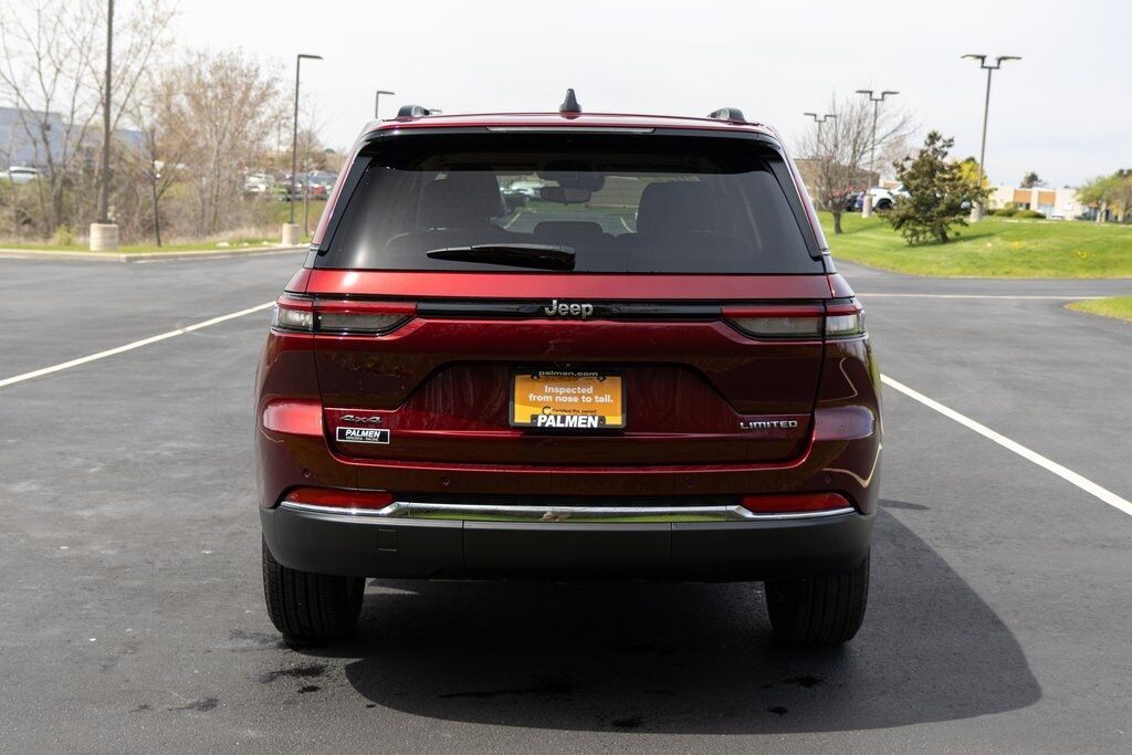 2022 Jeep Grand Cherokee Limited Racine WI