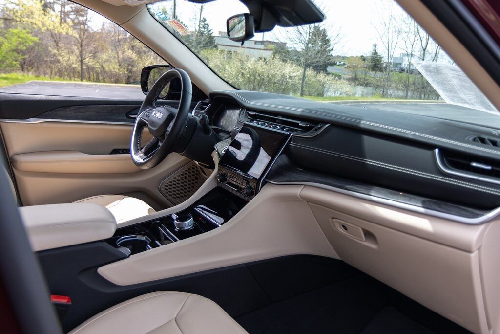 2022 Jeep Grand Cherokee Limited Racine WI