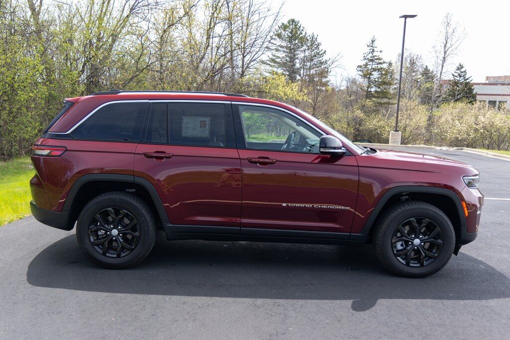 2022 Jeep Grand Cherokee Limited Racine WI