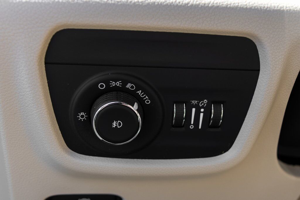 2022 Jeep Grand Cherokee Limited Racine WI