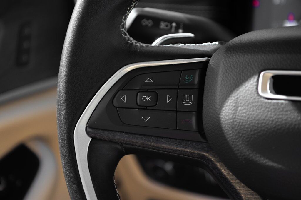 2022 Jeep Grand Cherokee Limited Racine WI