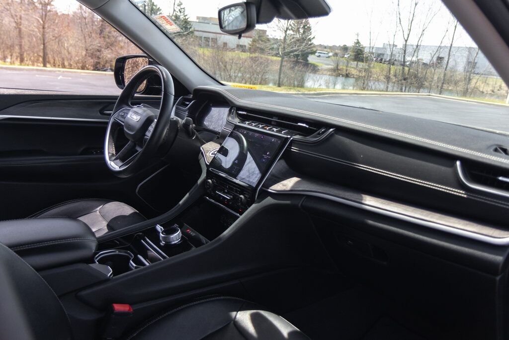 2022 Jeep Grand Cherokee Limited Racine WI