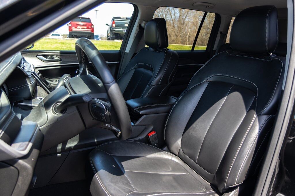 2022 Jeep Grand Cherokee Limited Racine WI