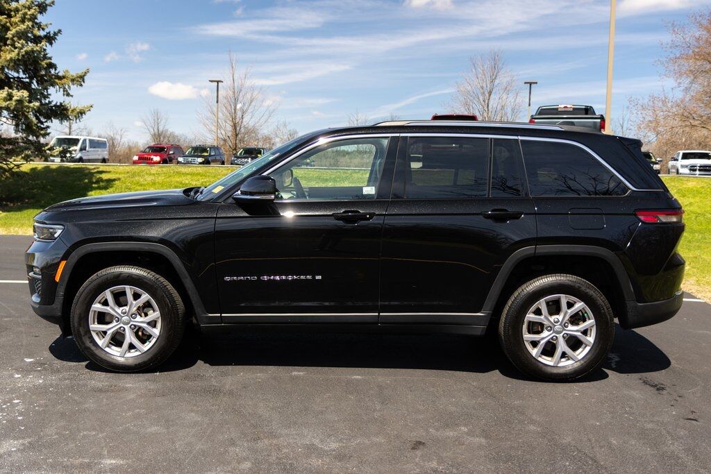 2022 Jeep Grand Cherokee Limited Racine WI
