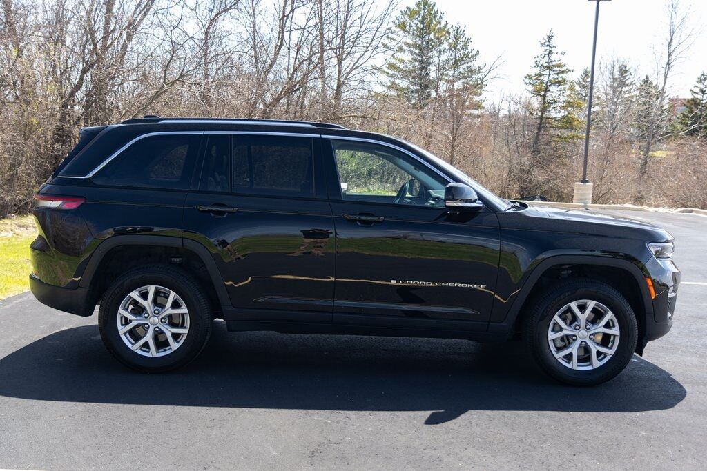 2022 Jeep Grand Cherokee Limited Racine WI