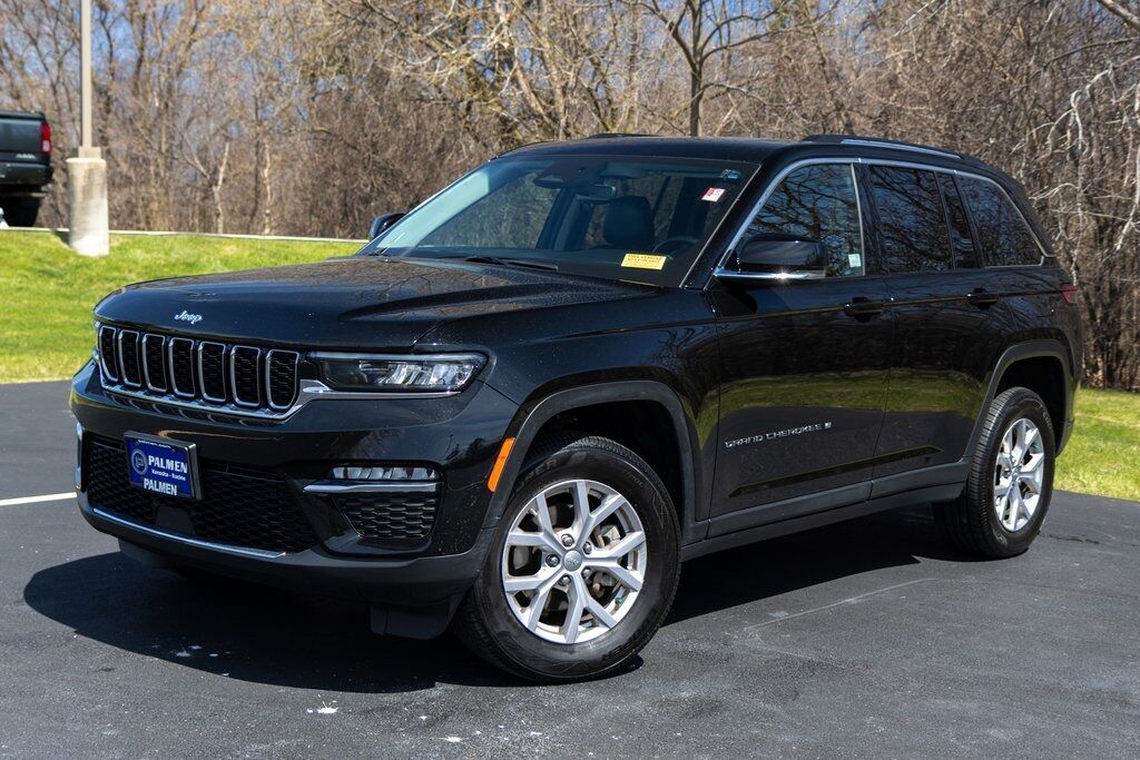 2022 Jeep Grand Cherokee Limited Racine WI