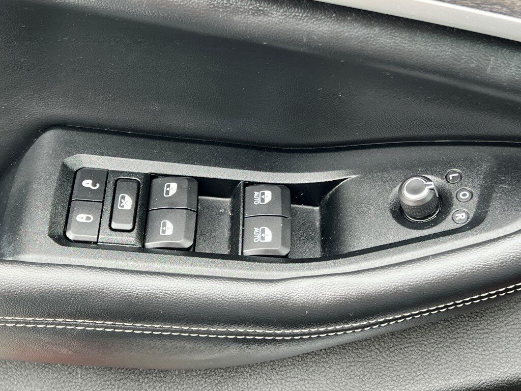 2022 Jeep Grand Cherokee Limited Springfield VA