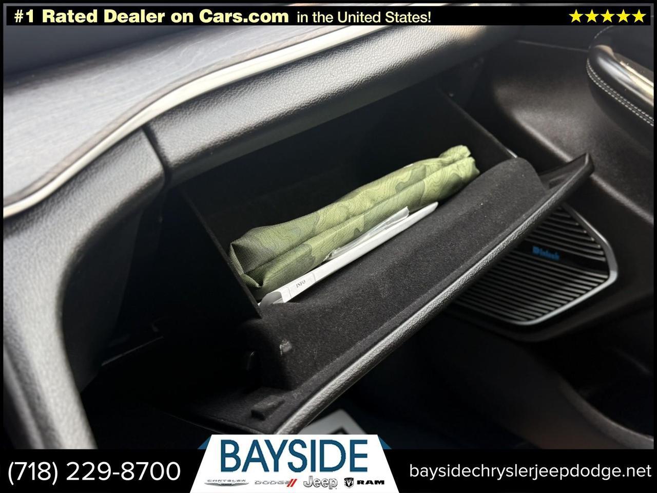 2022 Jeep Grand Cherokee Overland Bayside NY