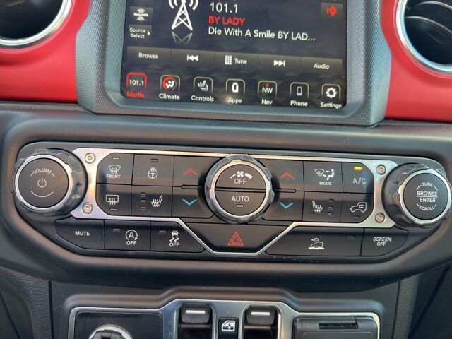 2022 Jeep Wrangler Unlimited Rubicon Green Bay WI