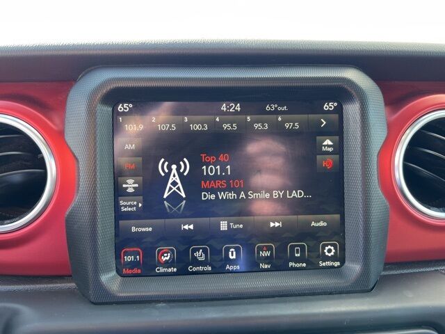 2022 Jeep Wrangler Unlimited Rubicon Green Bay WI