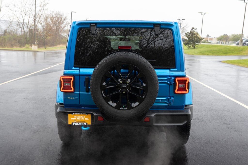 2022 Jeep Wrangler Unlimited Sahara 4xe Racine WI