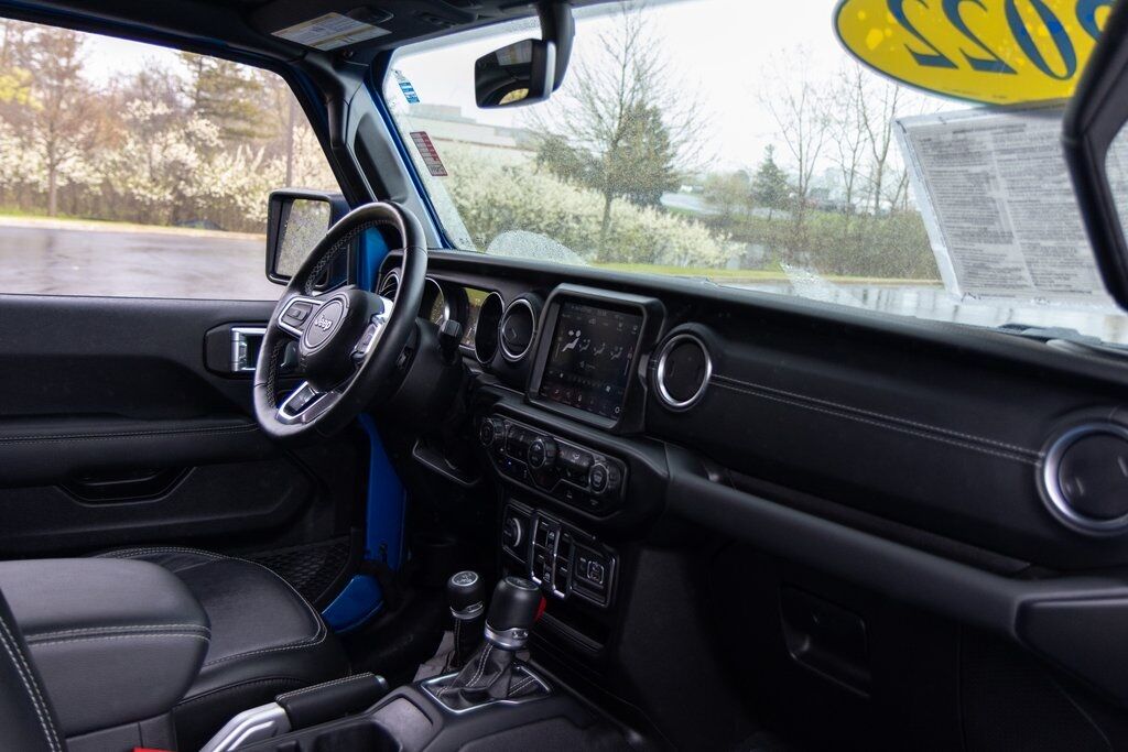 2022 Jeep Wrangler Unlimited Sahara 4xe Racine WI