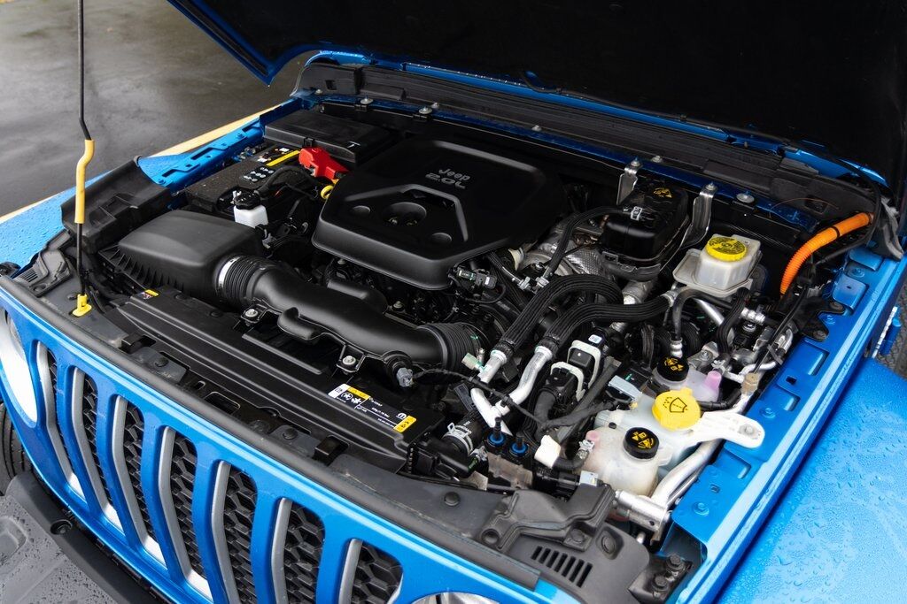 2022 Jeep Wrangler Unlimited Sahara 4xe Racine WI