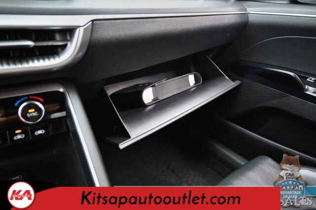 2022 Kia K5 GT-LINE / AWD / AutoStart / Power & Heated Leather Trimmed Seats / Navigation / Lane Departure & Blind Spot Alert / Apple CarPlay & Android Auto / Back Up Camera / Keyless Entry & Start / 33 MPG Banglore