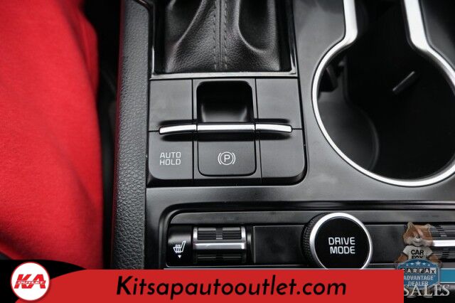 2022 Kia K5 GT-LINE / AWD / AutoStart / Power & Heated Leather Trimmed Seats / Navigation / Lane Departure & Blind Spot Alert / Apple CarPlay & Android Auto / Back Up Camera / Keyless Entry & Start / 33 MPG Banglore