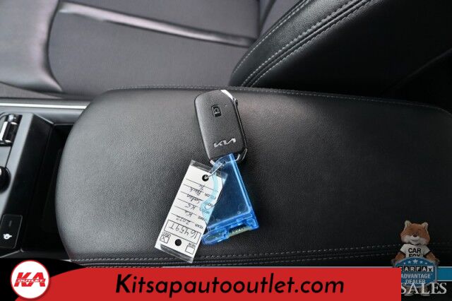 2022 Kia K5 GT-LINE / AWD / AutoStart / Power & Heated Leather Trimmed Seats / Navigation / Lane Departure & Blind Spot Alert / Apple CarPlay & Android Auto / Back Up Camera / Keyless Entry & Start / 33 MPG Banglore