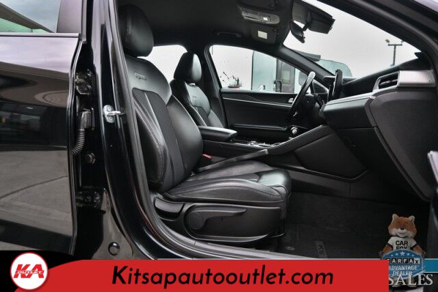 2022 Kia K5 GT-LINE / AWD / AutoStart / Power & Heated Leather Trimmed Seats / Navigation / Lane Departure & Blind Spot Alert / Apple CarPlay & Android Auto / Back Up Camera / Keyless Entry & Start / 33 MPG Banglore