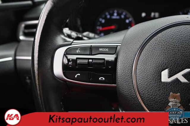 2022 Kia K5 GT-LINE / AWD / AutoStart / Power & Heated Leather Trimmed Seats / Navigation / Lane Departure & Blind Spot Alert / Apple CarPlay & Android Auto / Back Up Camera / Keyless Entry & Start / 33 MPG Banglore
