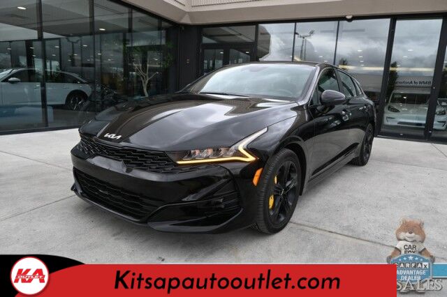 2022 Kia K5 GT-LINE / AWD / AutoStart / Power & Heated Leather Trimmed Seats / Navigation / Lane Departure & Blind Spot Alert / Apple CarPlay & Android Auto / Back Up Camera / Keyless Entry & Start / 33 MPG Banglore
