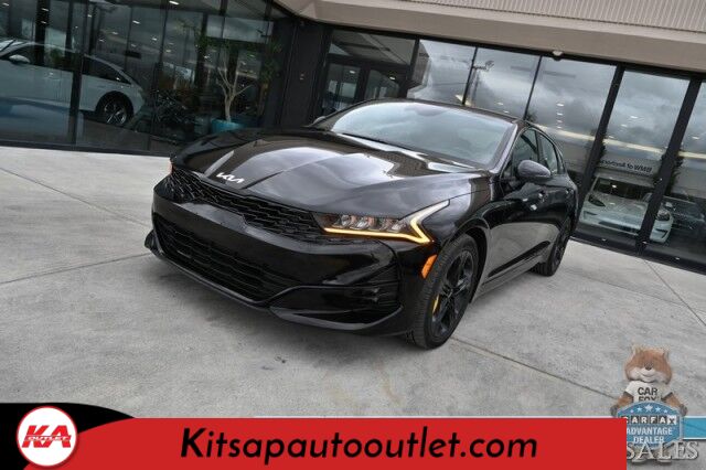 2022 Kia K5 GT-LINE / AWD / AutoStart / Power & Heated Leather Trimmed Seats / Navigation / Lane Departure & Blind Spot Alert / Apple CarPlay & Android Auto / Back Up Camera / Keyless Entry & Start / 33 MPG Banglore